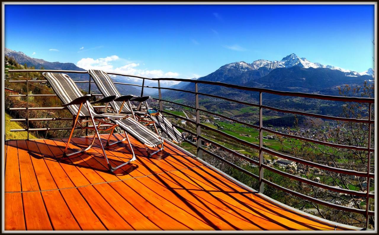 Chalet Con Jacuzzi Vista Montagne أَويستا المظهر الخارجي الصورة