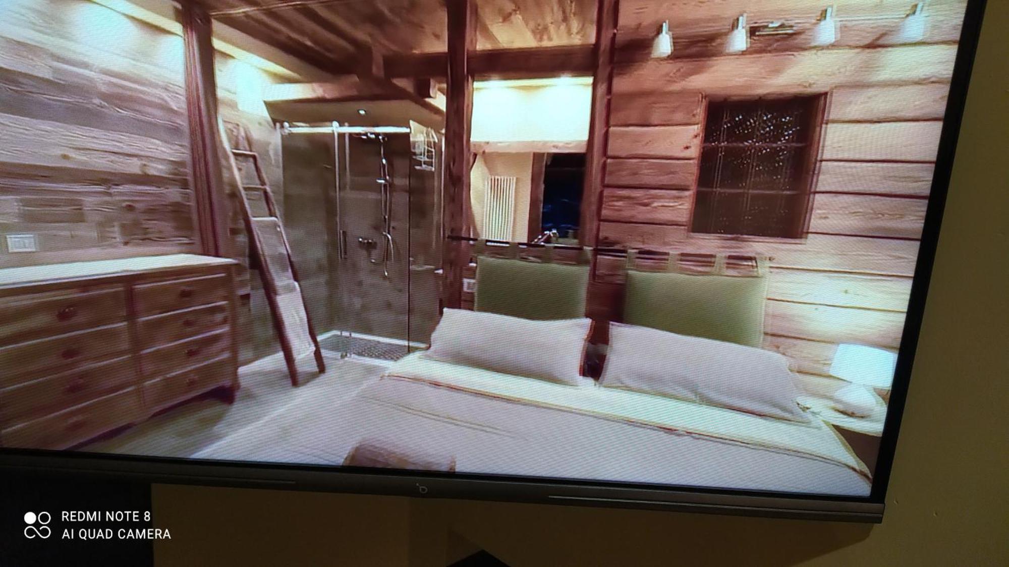 Chalet Con Jacuzzi Vista Montagne أَويستا المظهر الخارجي الصورة